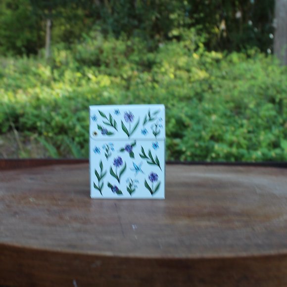 Family Circle Recipe Test floral metal Box  complete with recipes circa 1960 - Picture 4 of 14